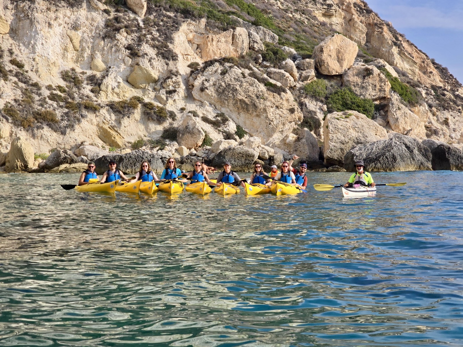 Relaxe durante a excursão de caiaque